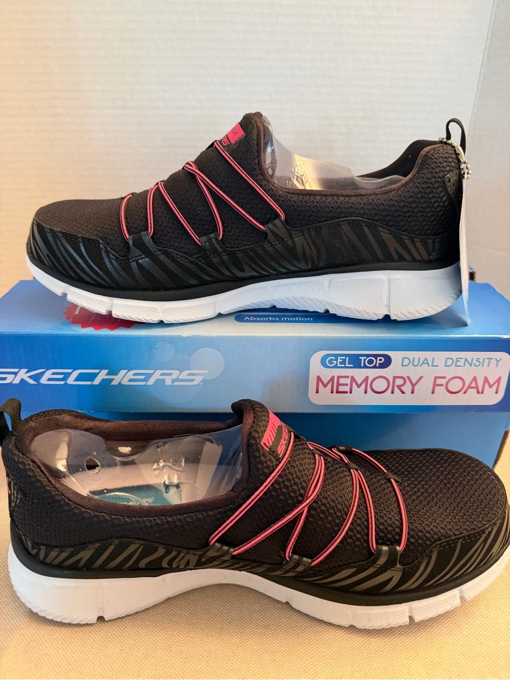 SKECHERS 11895 ABSOLUTELY FABULOUS BLACK PINK Gel Memory Foam SNEAKER  7.5 New